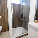 Lesni מלון 3*