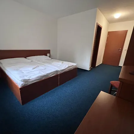 Lesni Otel Kořenov