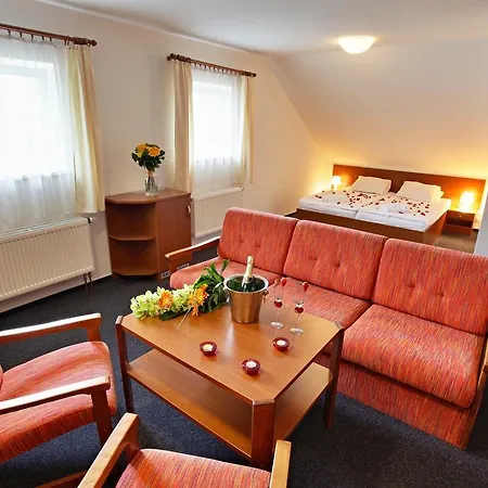 Lesni Hotel